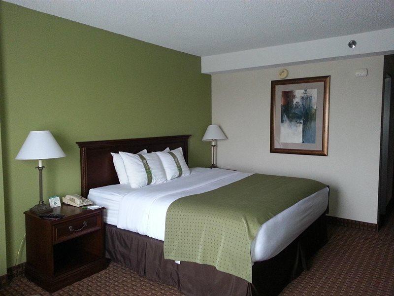 Garden Plaza Hotel Saddle Brook Εξωτερικό φωτογραφία