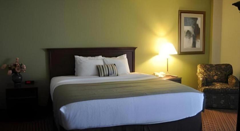 Garden Plaza Hotel Saddle Brook Εξωτερικό φωτογραφία