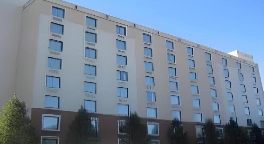 Garden Plaza Hotel Saddle Brook Εξωτερικό φωτογραφία