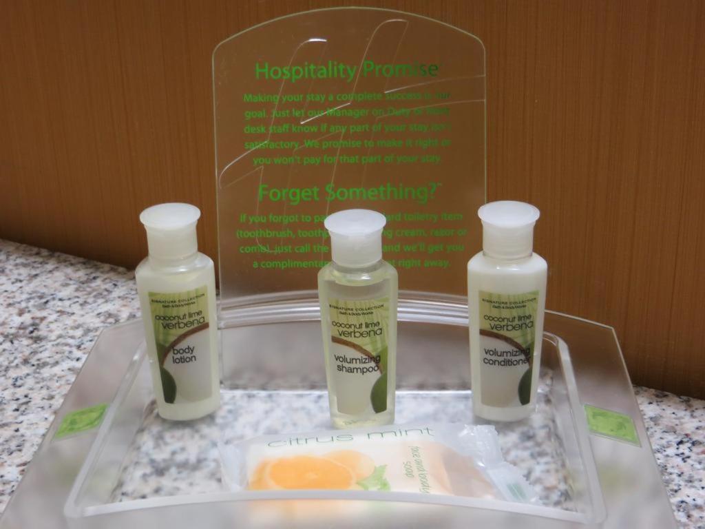 Garden Plaza Hotel Saddle Brook Εξωτερικό φωτογραφία