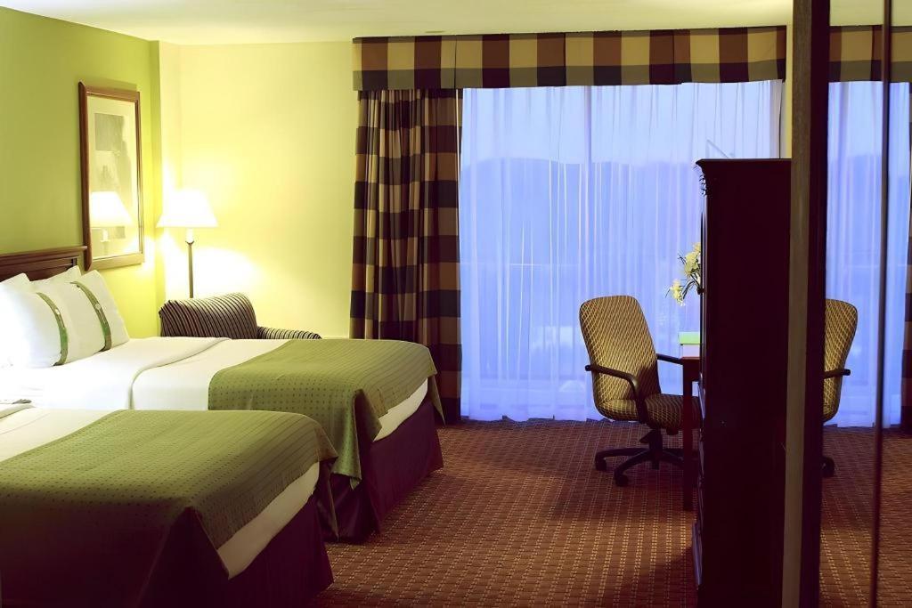 Garden Plaza Hotel Saddle Brook Εξωτερικό φωτογραφία