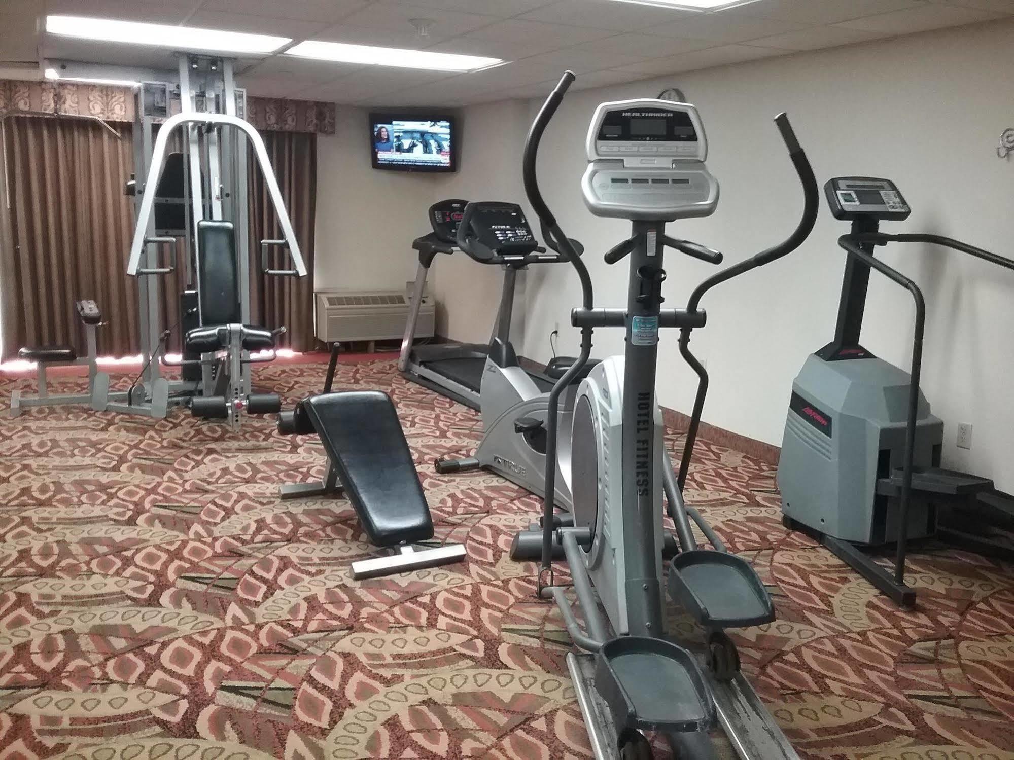 Garden Plaza Hotel Saddle Brook Εξωτερικό φωτογραφία